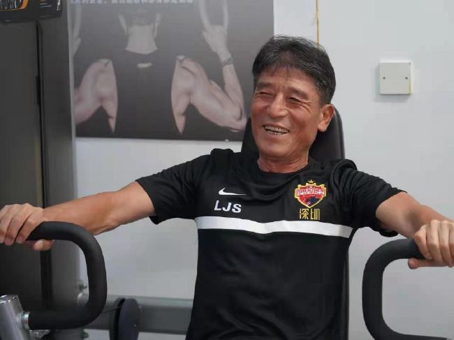 亚洲欧美日本一区